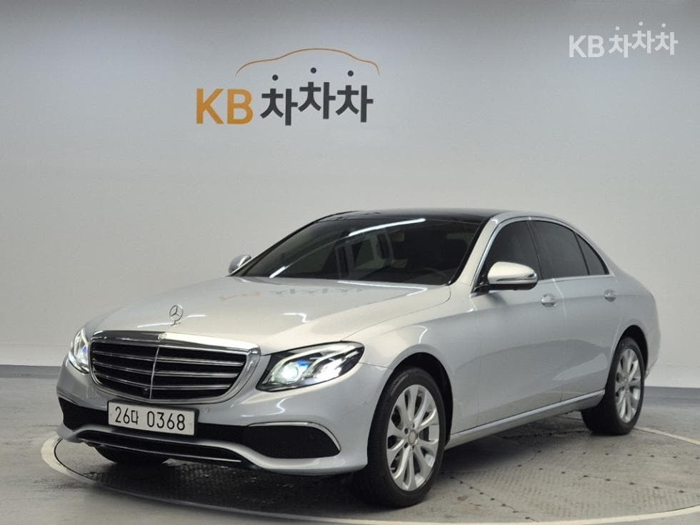 Mercedes-Benz E-Клас (W213) E300 4Matic Exclusive - Image 1
