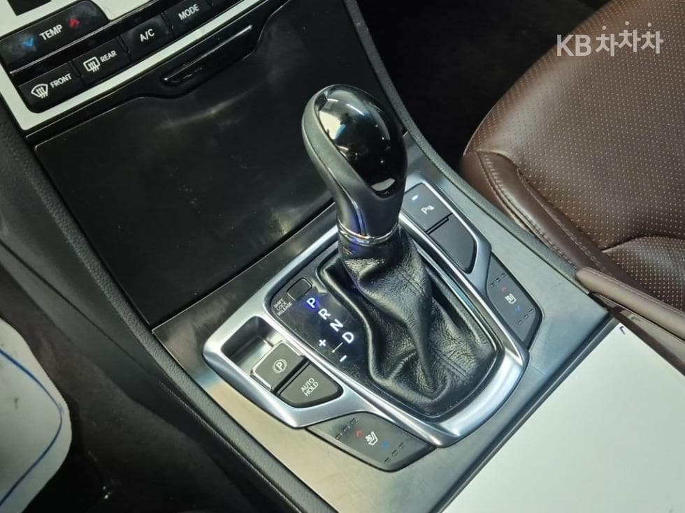 Хюндай Grandeur (Azera)HGHG240 Modern 컬렉션 - 8