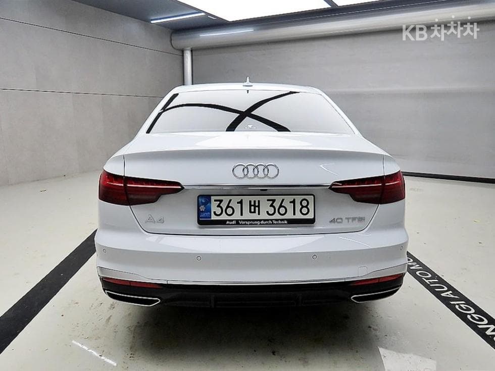 Ауди A4 (B9)40 TFSI Premium - 3