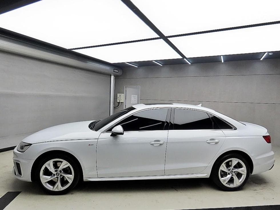 Ауди A4 (B9)40 TFSI Premium - 4