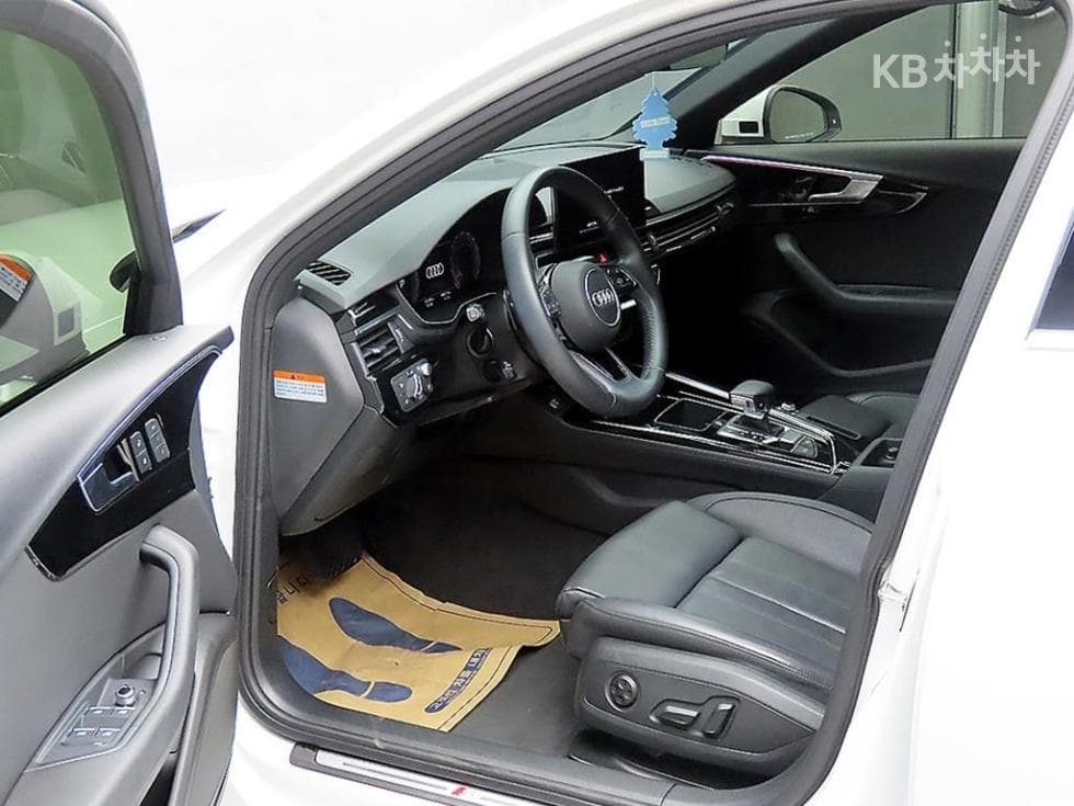 Ауди A4 (B9)40 TFSI Premium - 5