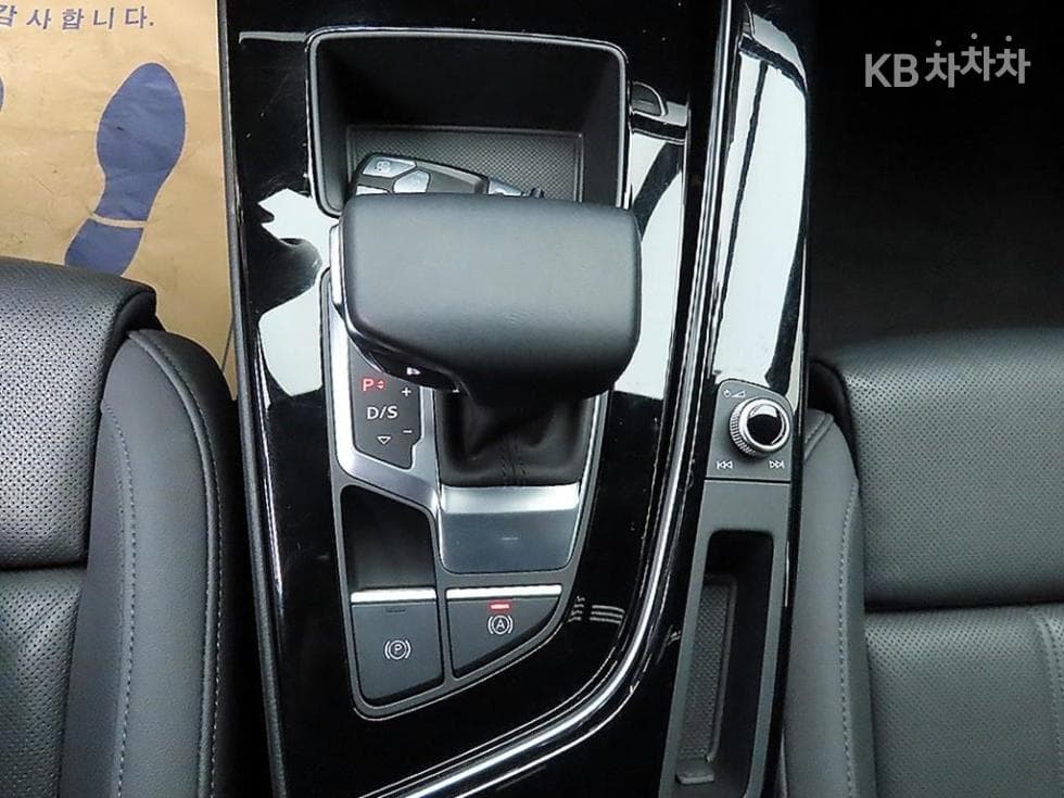 Ауди A4 (B9)40 TFSI Premium - 10