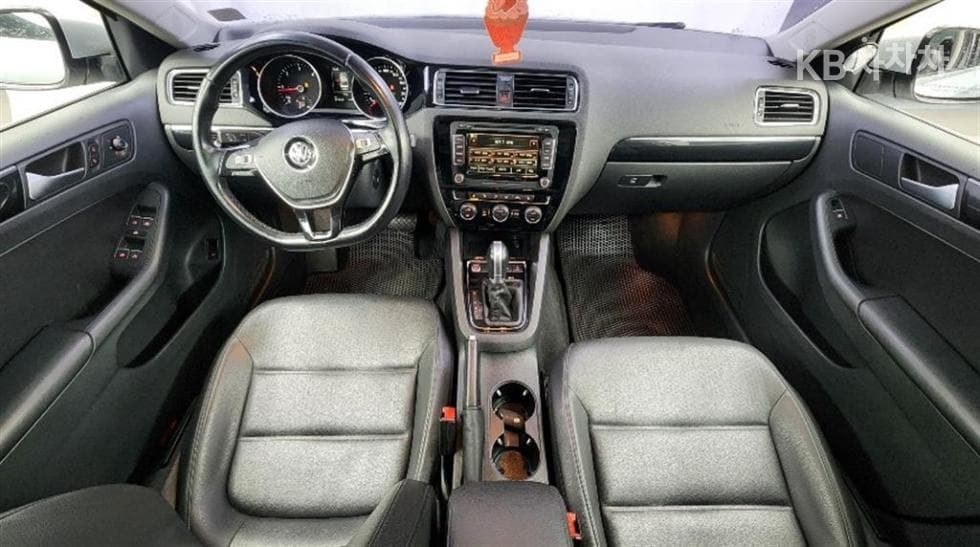 Volkswagen Нов Jetta2.0 Турбо Дизел Инжекция BlueMotion 6세대 Premium - 7