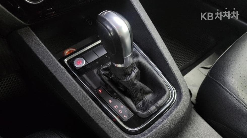 Volkswagen Нов Jetta2.0 Турбо Дизел Инжекция BlueMotion 6세대 Premium - 9