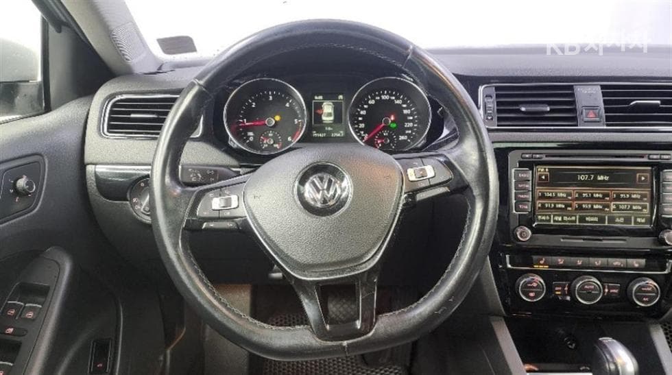 Volkswagen Нов Jetta2.0 Турбо Дизел Инжекция BlueMotion 6세대 Premium - 13