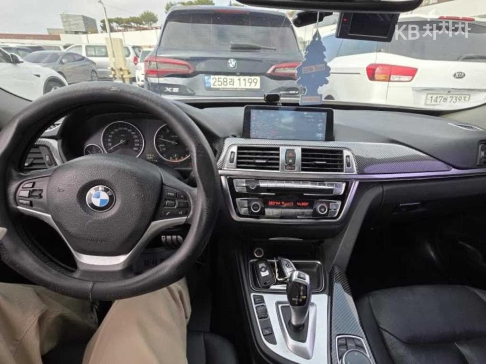 BMW Gran Turismo3 Series GT 320d F34 - 7