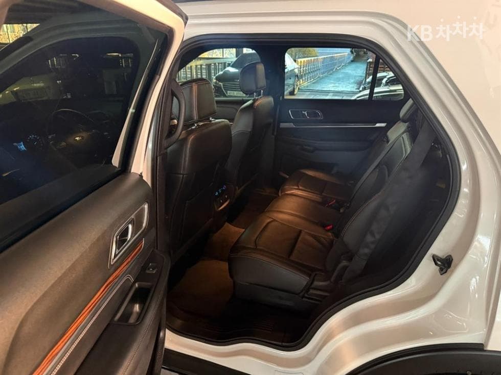 Форд Нов Експлорер2.3 EcoBoost 4x4 Limited - 17