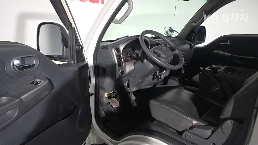 Киа Бонго 3 (лек)1.2Тон Удължено междуосие 표준캡 CRDi Престиж - 12