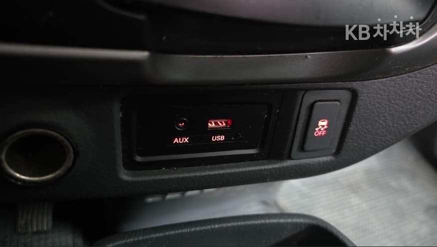 Киа Бонго 3 (лек)1.2Тон Удължено междуосие 표준캡 CRDi Престиж - 16