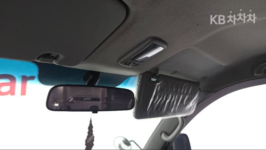 Киа Бонго 3 (лек)1.2Тон Удължено междуосие 표준캡 CRDi Престиж - 17