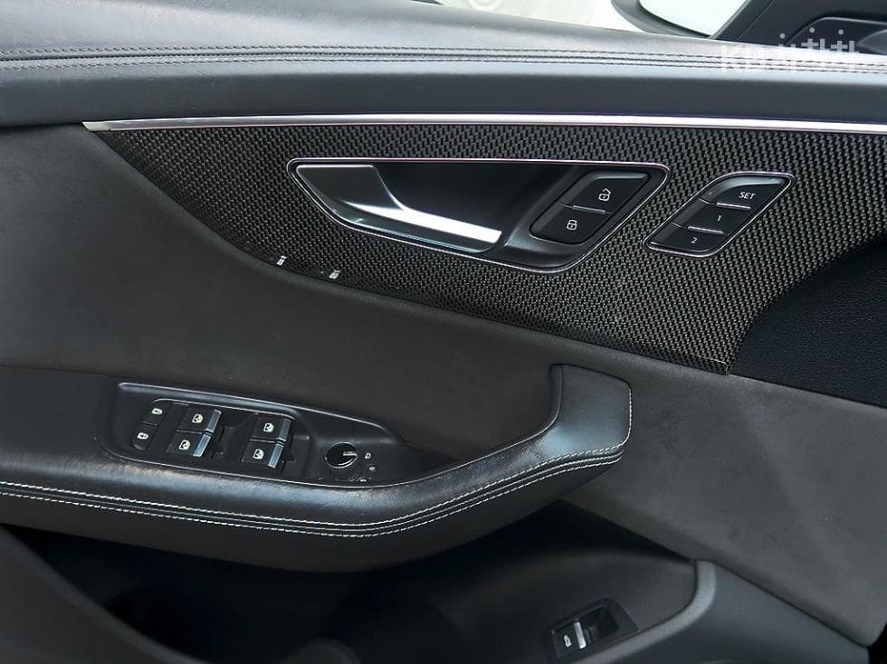 Ауди SQ8Турбо Дизел Инжекция - 14