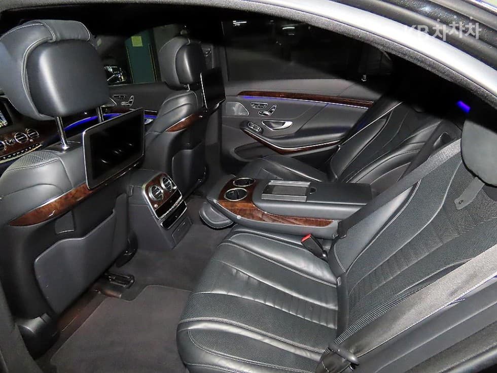 Mercedes-Benz New S-ClassS560L 4MATIC - 7