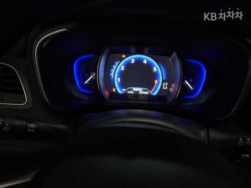 Рено Корея The New (фейслифт) QM62.0 GDe 2WD RE Signature - 5