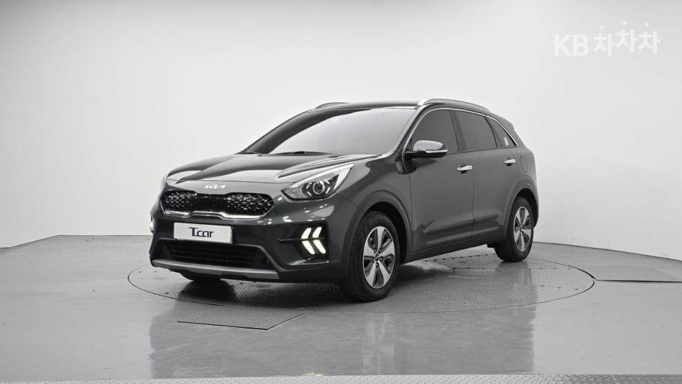 Киа The New (фейслифт) Ниро 1.6 HEV Тренди - Image 1