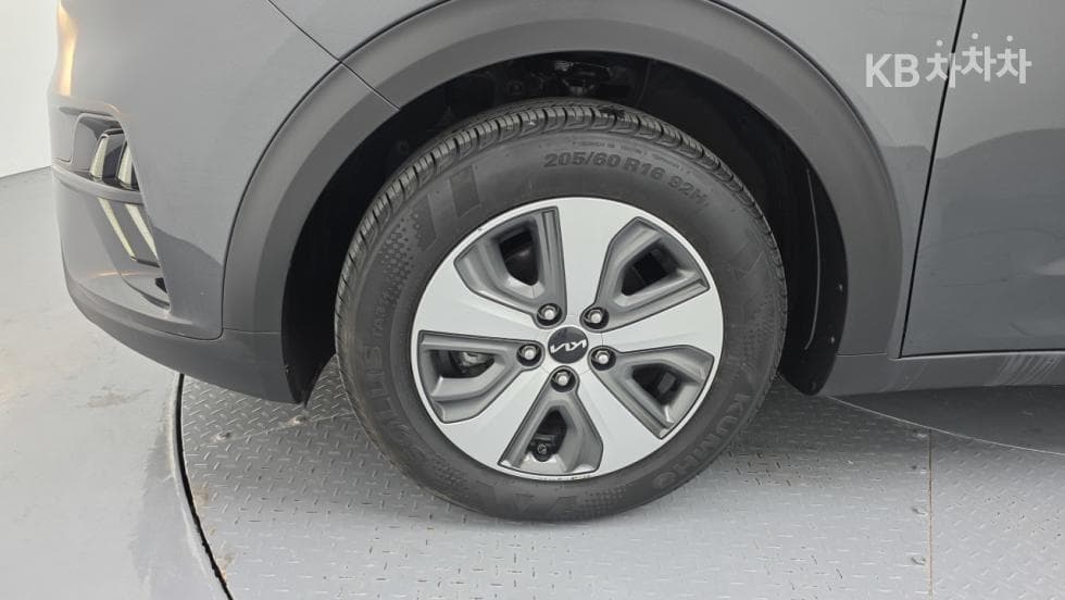 Киа The New (фейслифт) Ниро1.6 HEV Тренди - 19