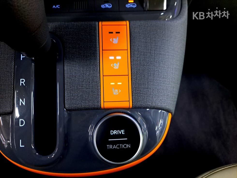 Хюндай Каспър1.0 Турбо Бензин 디 에센셜 - 14