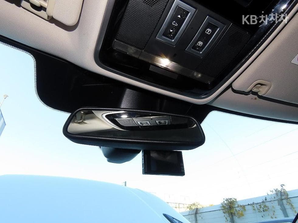 Land Rover New Range Rover Sport3.0 SDV6 HSE Dynamic - 14