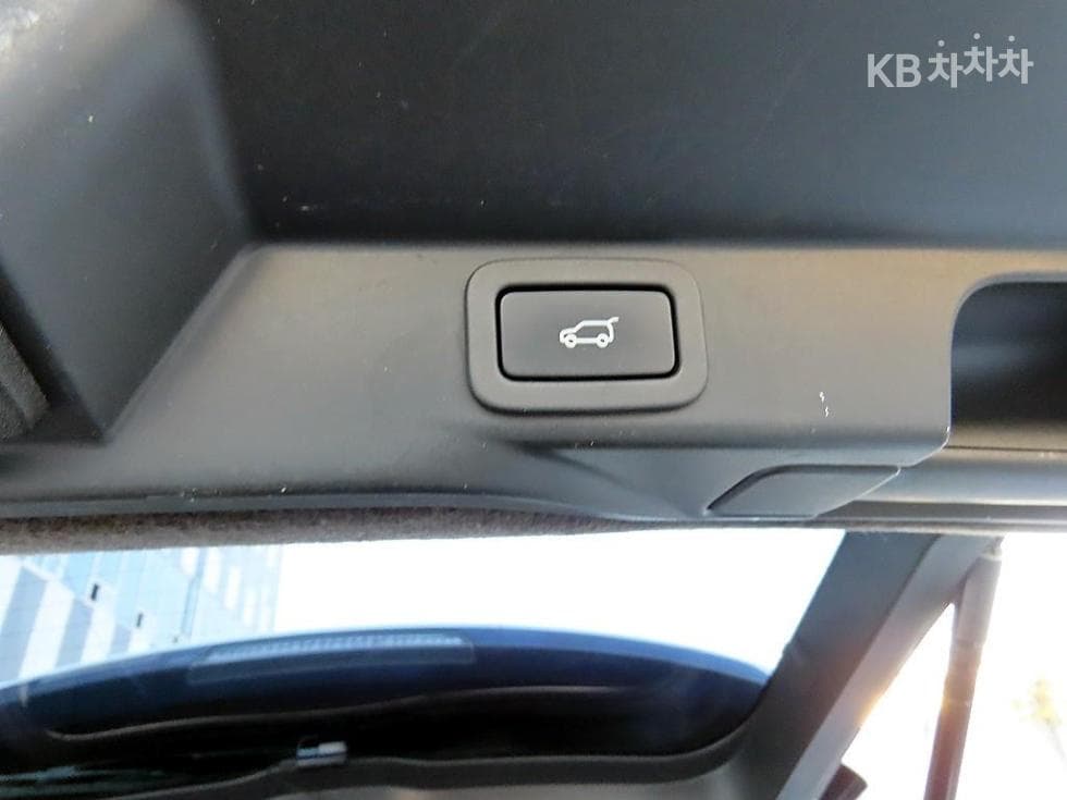 Land Rover New Range Rover Sport3.0 SDV6 HSE Dynamic - 16