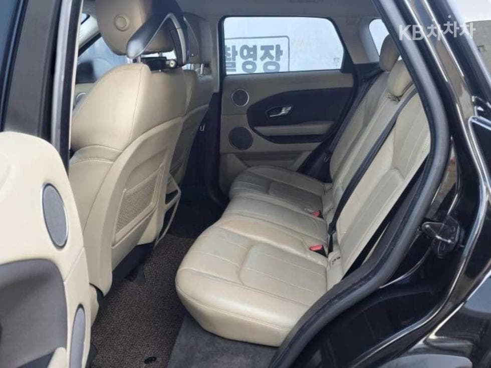 Land Rover Range Rover Evoque5-door 2.0 TD4 SE - 6