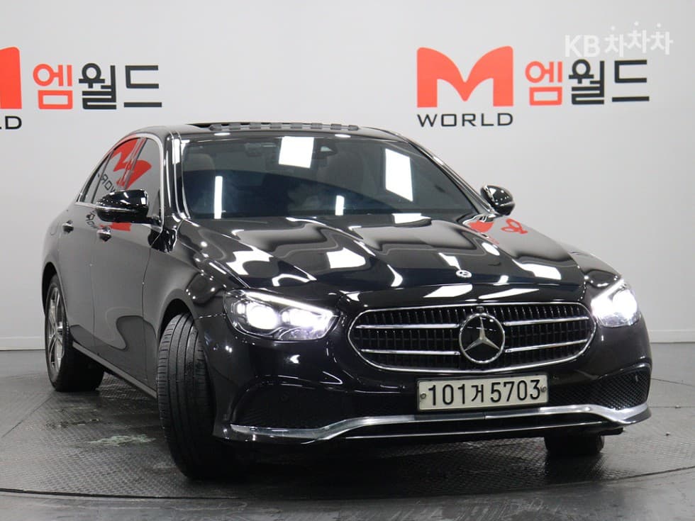 Mercedes-Benz E-Клас (W213)E350 4MATIC Avantgarde - 2