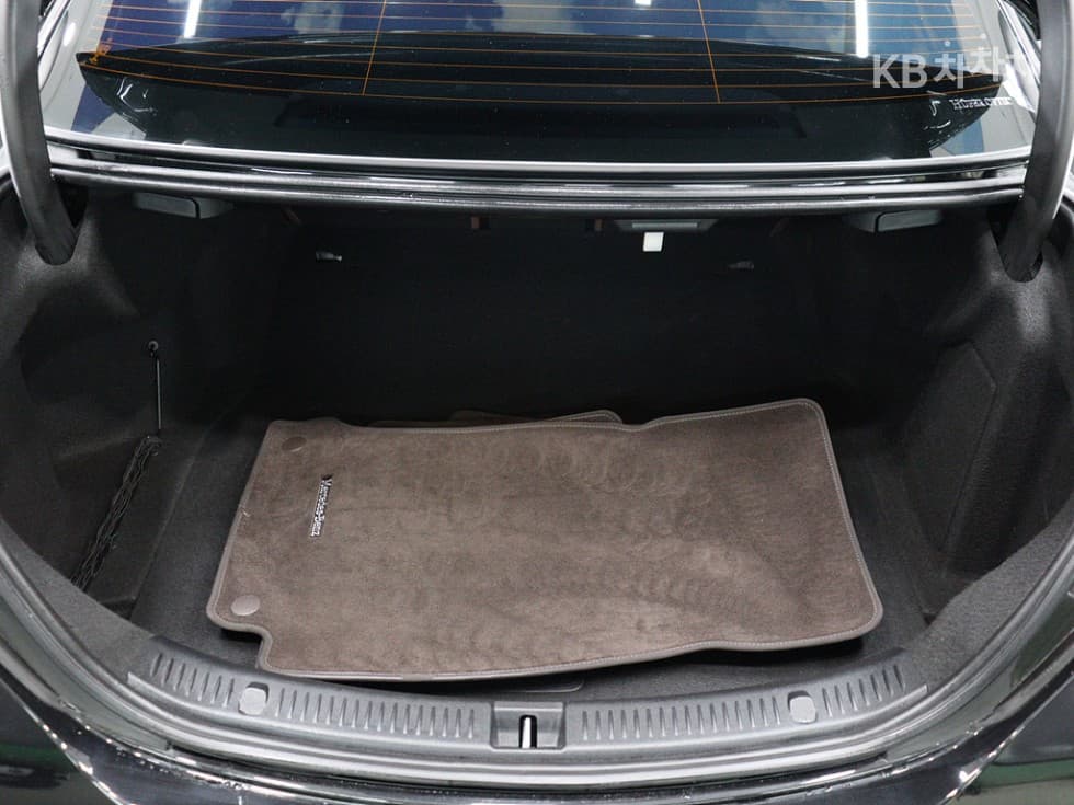 Mercedes-Benz E-Клас (W213)E350 4MATIC Avantgarde - 5