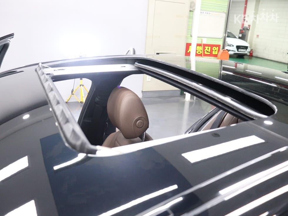 Mercedes-Benz E-Клас (W213)E350 4MATIC Avantgarde - 13