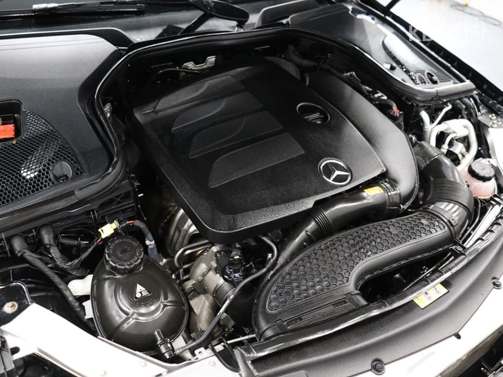 Mercedes-Benz E-Клас (W213)E350 4MATIC Avantgarde - 19