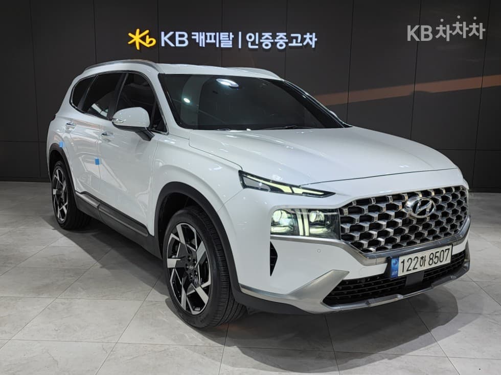 Hyundai The New (facelift) Santa Fe TMGasoline 2.5T 2WD Prestige - 2