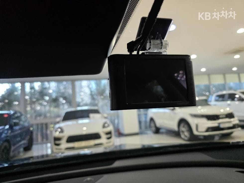 Kia K7 Premiere Hybrid2.4 HEV Noblesse - 16