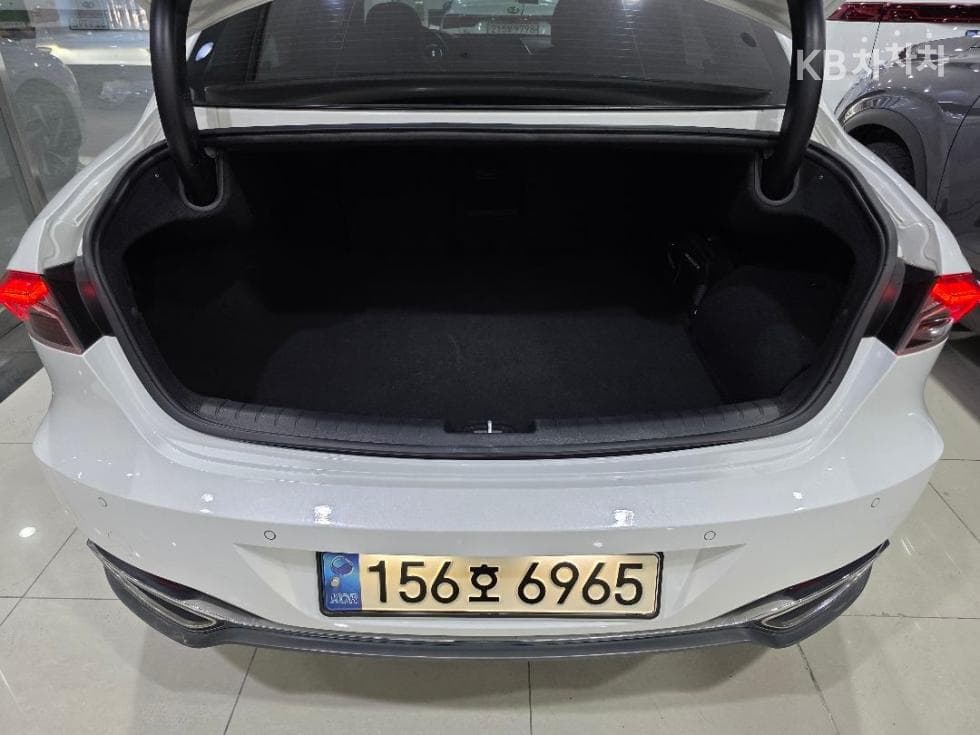 Хюндай The New (фейслифт) Grandeur (Azera) Хибрид2.4 Le Blanc - 7