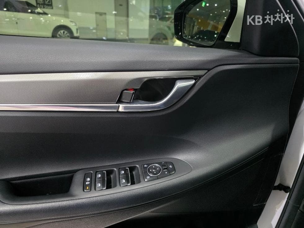 Хюндай The New (фейслифт) Grandeur (Azera) Хибрид2.4 Le Blanc - 11