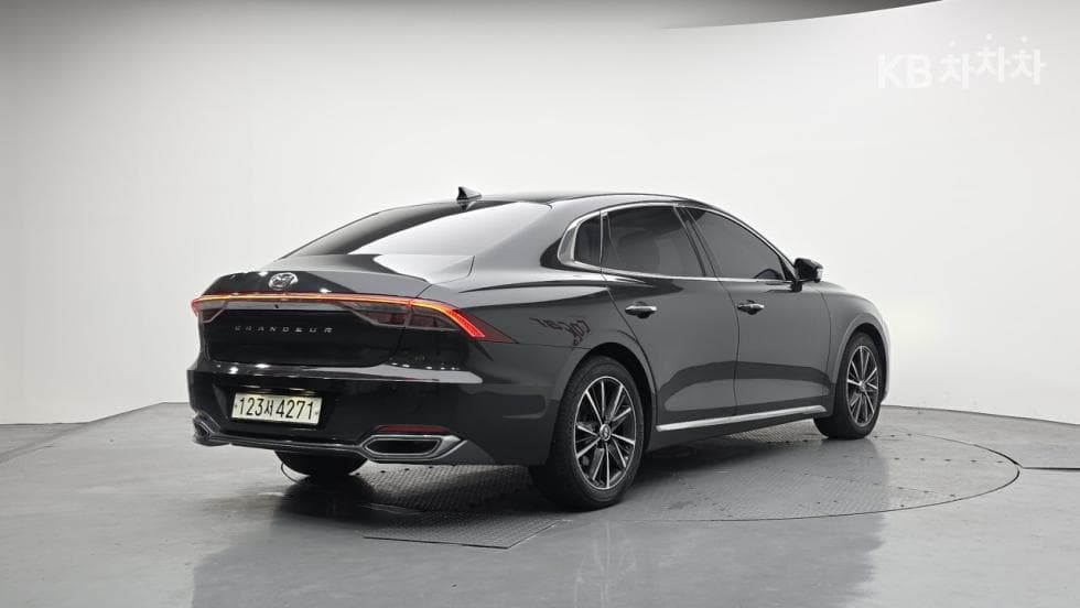 Хюндай The New (фейслифт) Grandeur (Azera)3.3 Exclusive - 2