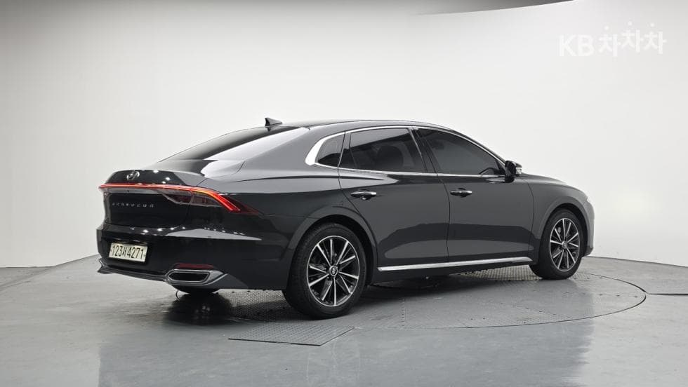 Хюндай The New (фейслифт) Grandeur (Azera)3.3 Exclusive - 4