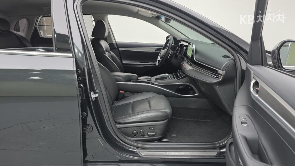 Хюндай The New (фейслифт) Grandeur (Azera)3.3 Exclusive - 14