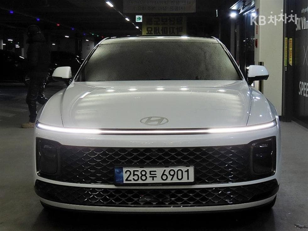 Hyundai The All New Grandeur (Azera)2.5L gasoline 2WD Calligraphy - 2