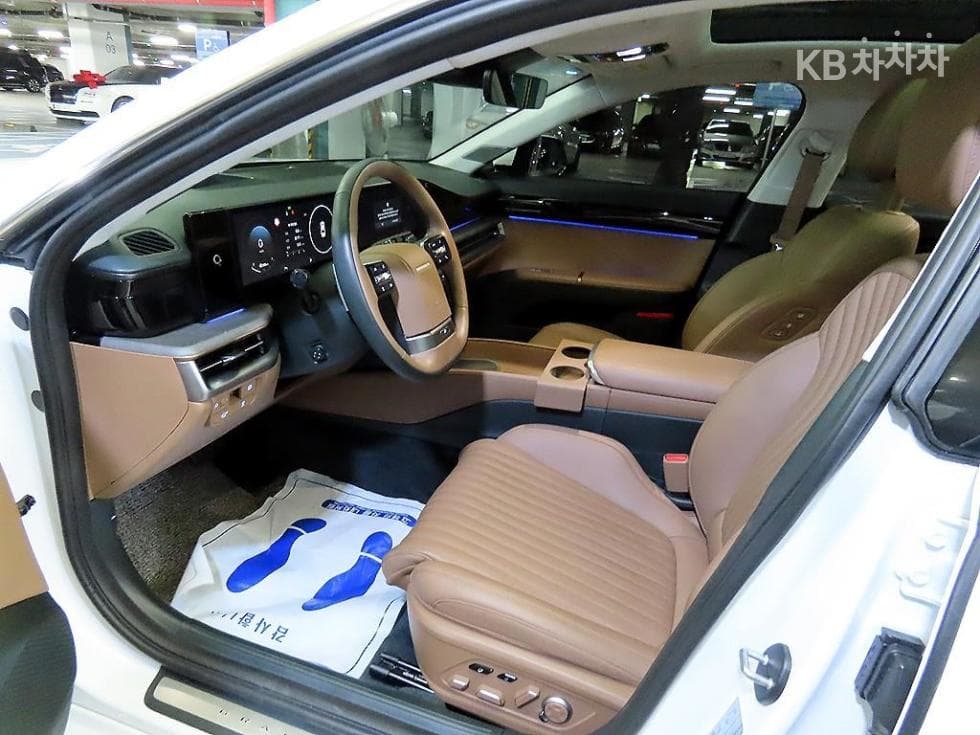 Hyundai The All New Grandeur (Azera)2.5L gasoline 2WD Calligraphy - 6