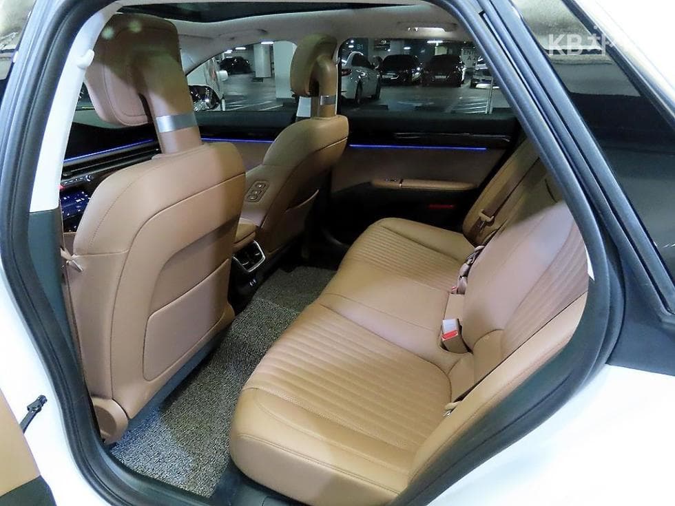 Hyundai The All New Grandeur (Azera)2.5L gasoline 2WD Calligraphy - 7