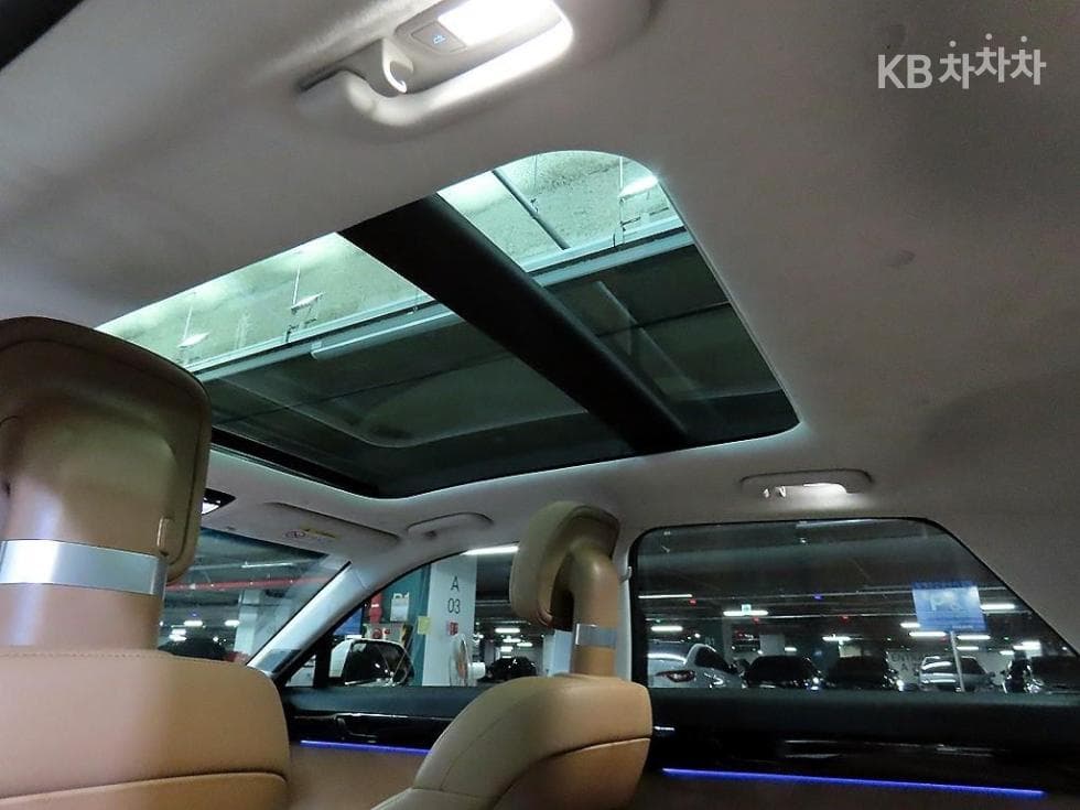 Hyundai The All New Grandeur (Azera)2.5L gasoline 2WD Calligraphy - 15