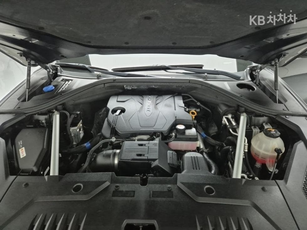 Genesis GV70Gasoline 2.5T 2WD - 5