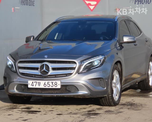 Mercedes-Benz GLA X156 GLA200 CDi - Image 1