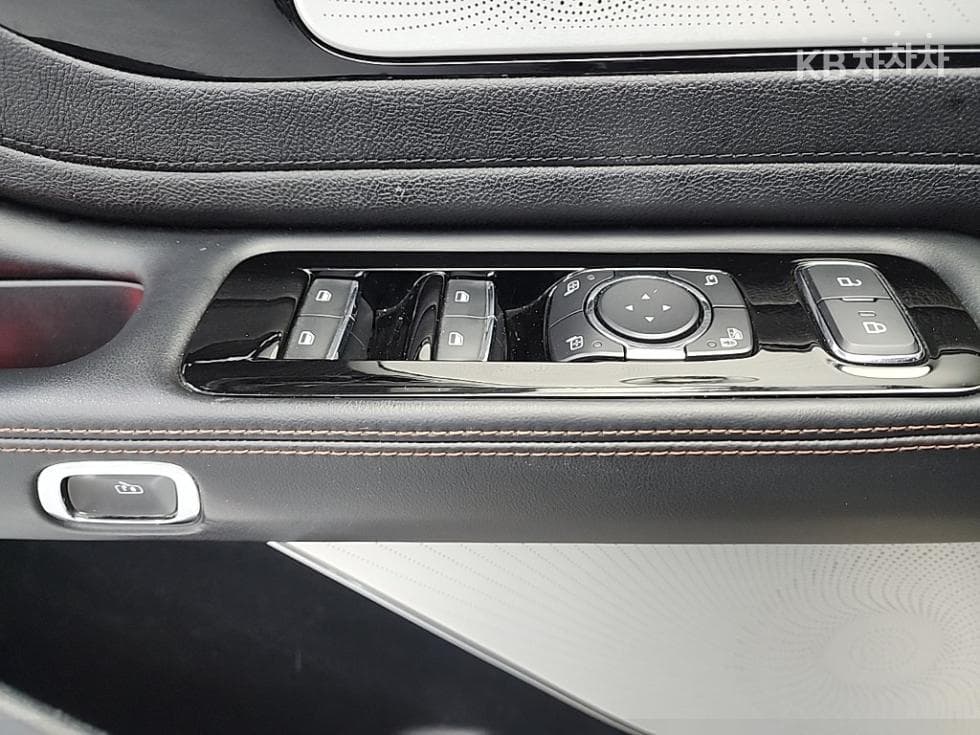 링컨 에비에이터 Second generation(U611)3.0 V6 Reserve - 18