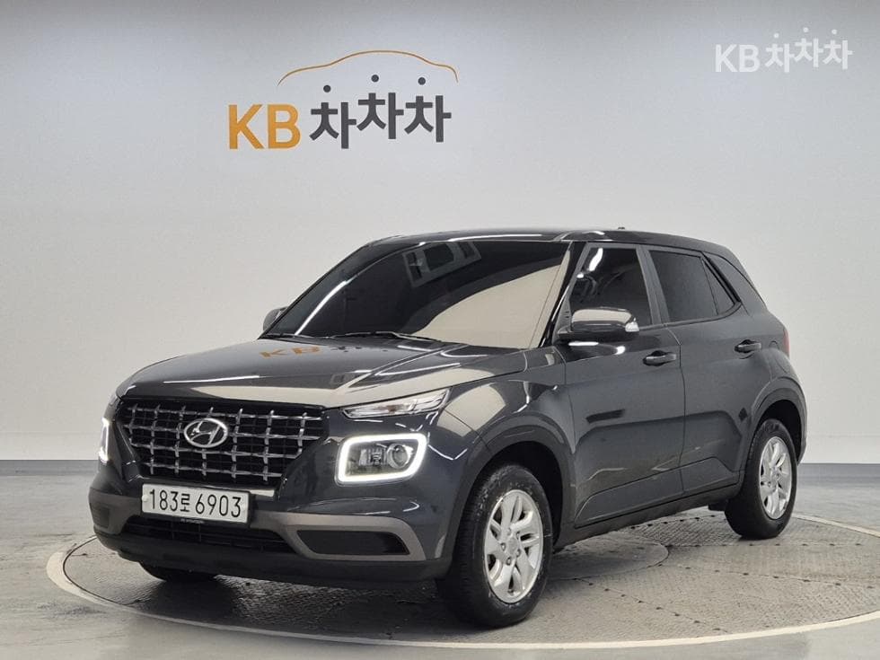 Hyundai Venue Gasoline 1.6 Modern - Image 1