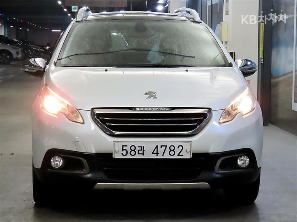 Peugeot 2008 1st Generation1.6 e-HDi Feline S - 2