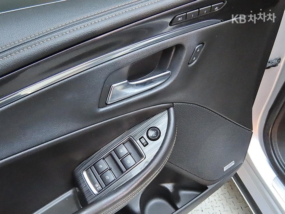 GM Korea Impala2.5 LTZ - 12