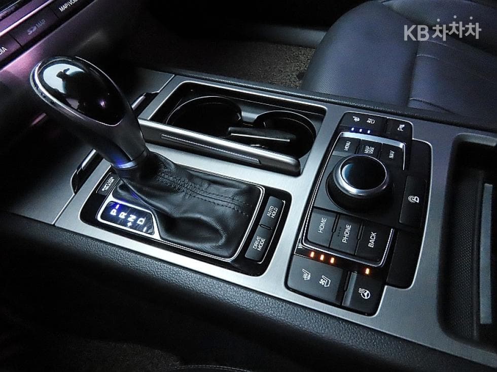 Hyundai GenesisDHG330 Premium - 9