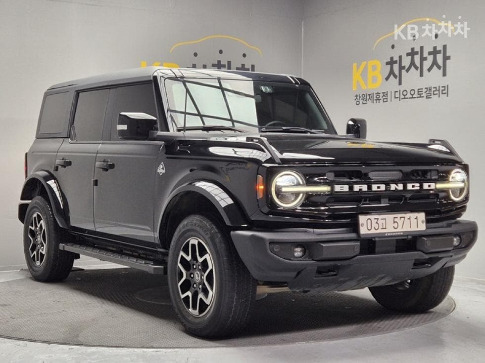 Ford 브롱코(U725)2.7 4 Door Outer Banks Standard - 2