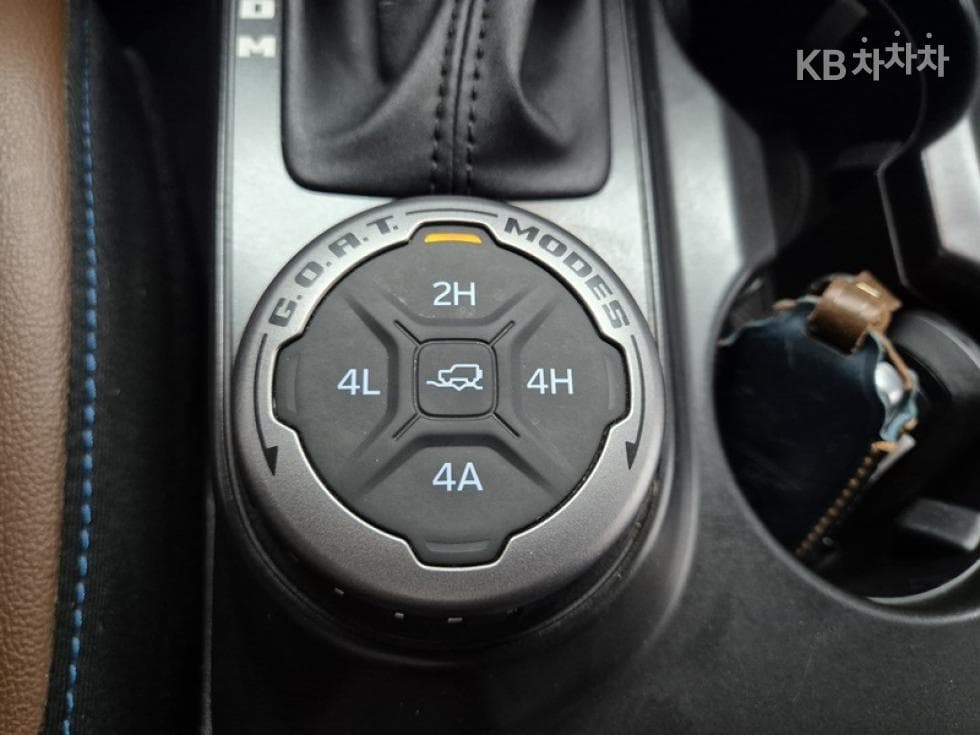 Ford 브롱코(U725)2.7 4 Door Outer Banks Standard - 13