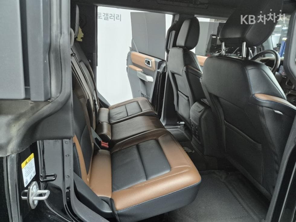 Ford 브롱코(U725)2.7 4 Door Outer Banks Standard - 18