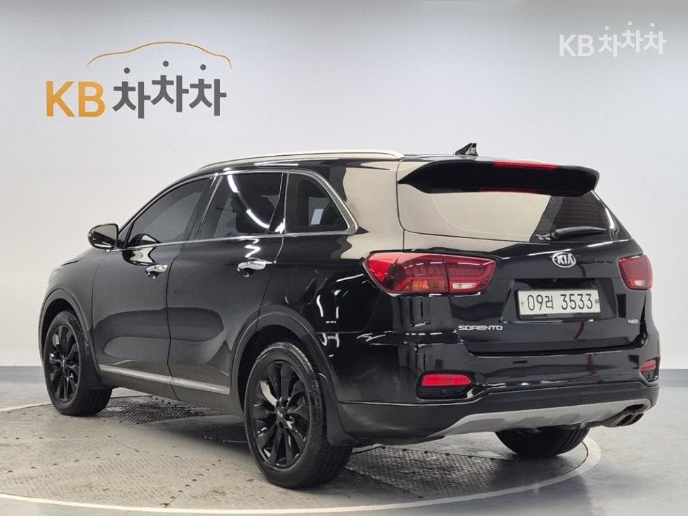 Kia The New (facelift) Sorento2.0 Diesel 2WD Noblesse - 2