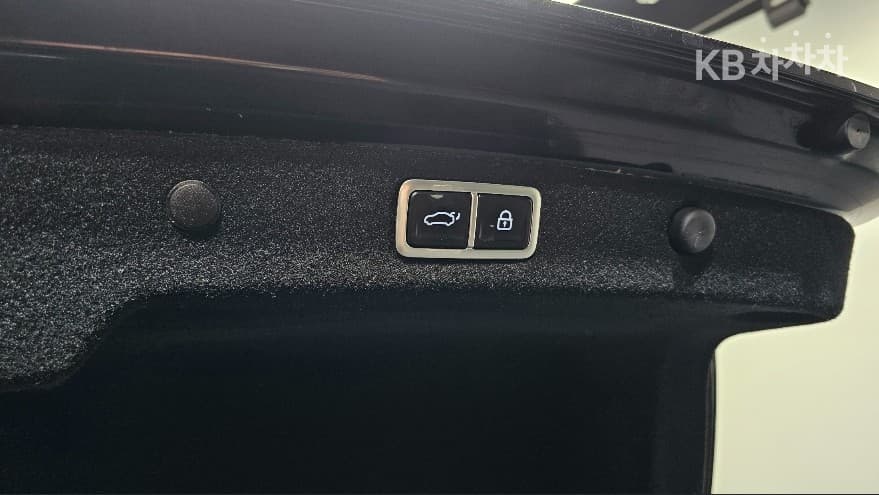 Хюндай Ди Всеново Grandeur (Azera)2.5L бензин 2WD Premium - 20